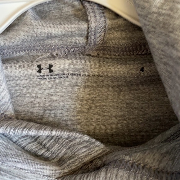 NWT!!  Under Armour hoodie shirt - Picture 6 of 8